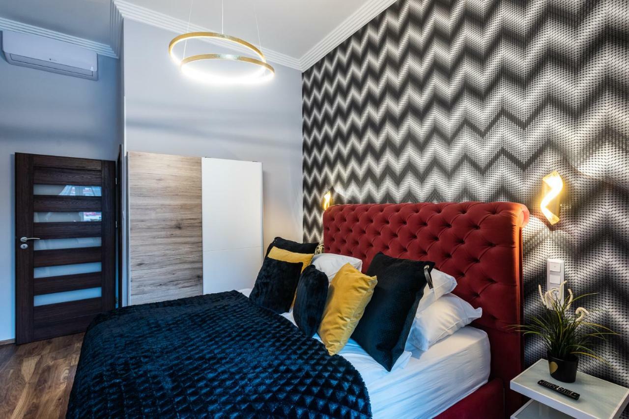 Center Of The Center, The Grand Deluxe Apartment Budapesta Exterior foto