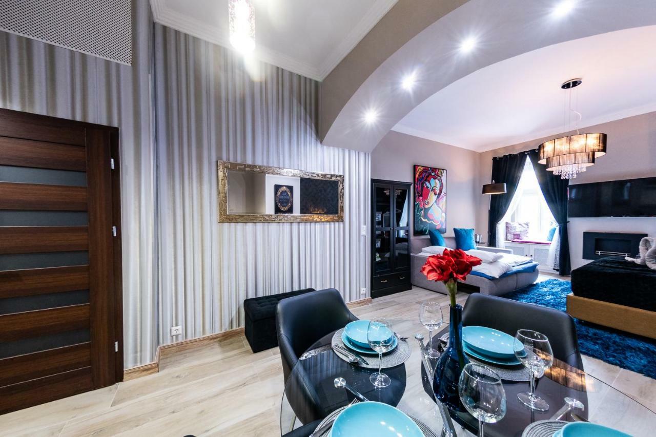 Center Of The Center, The Grand Deluxe Apartment Budapesta Exterior foto