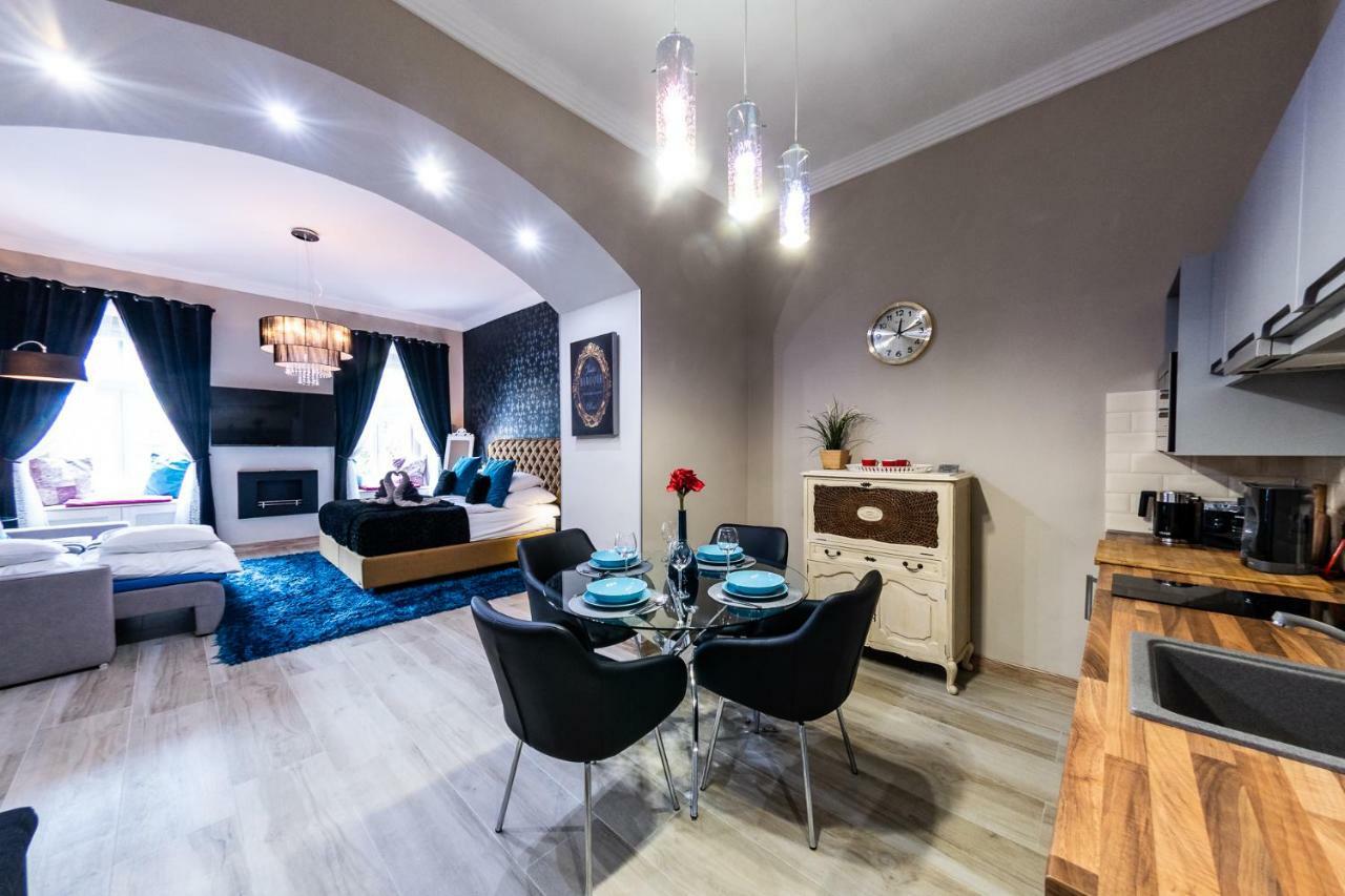 Center Of The Center, The Grand Deluxe Apartment Budapesta Exterior foto